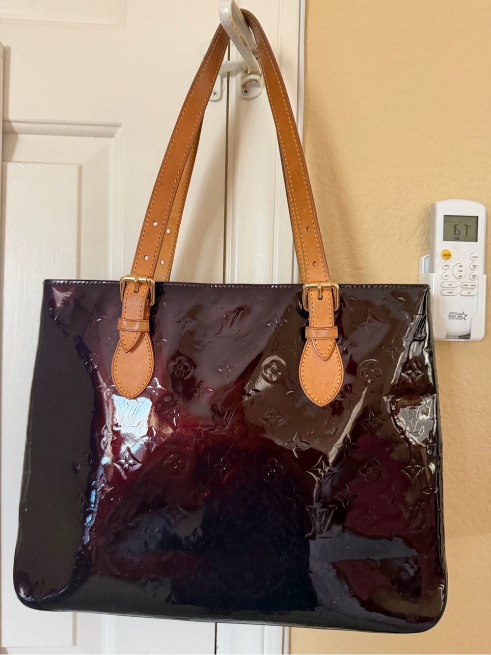 Louis Vuitton Patent Amarante  Vernis Plum and Tan Monogram Houston Tote